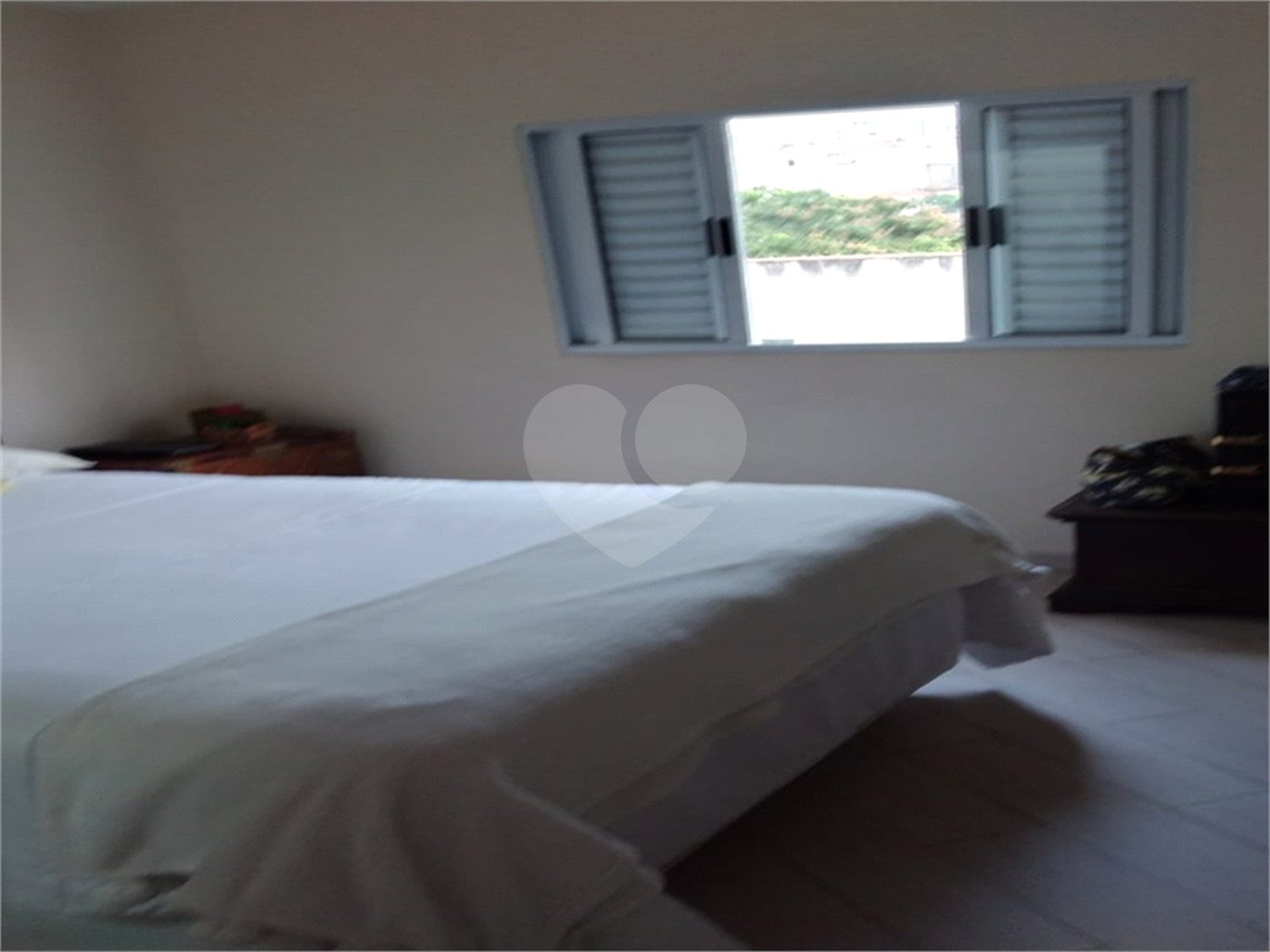 Casa à venda com 3 quartos, sendo 2 suítes, no condomínio Villa's Residencial, São Paulo - SP