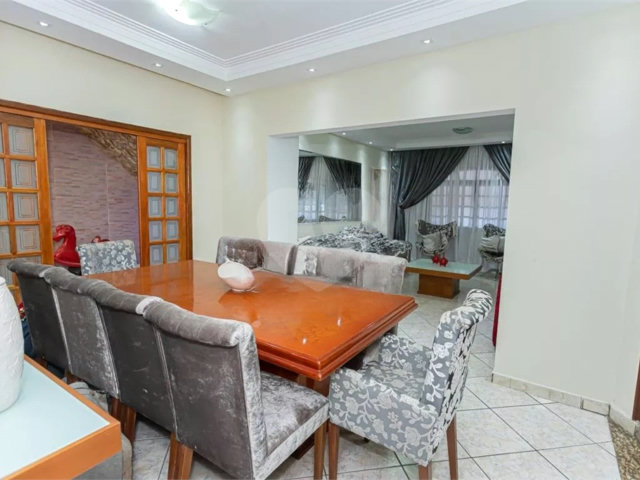 Sobrado à venda com 4 quartos, sendo 3 suítes,  em Casa Verde, São Paulo, SP