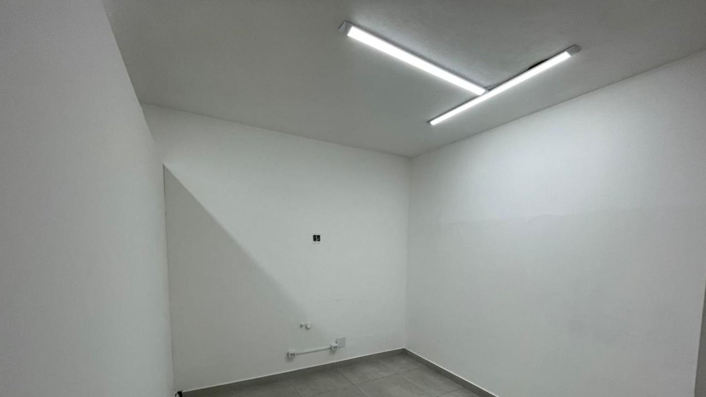 Sala para alugar, 30 m² por R$ 3.000,00/mês - Aparecida - Santos/SP