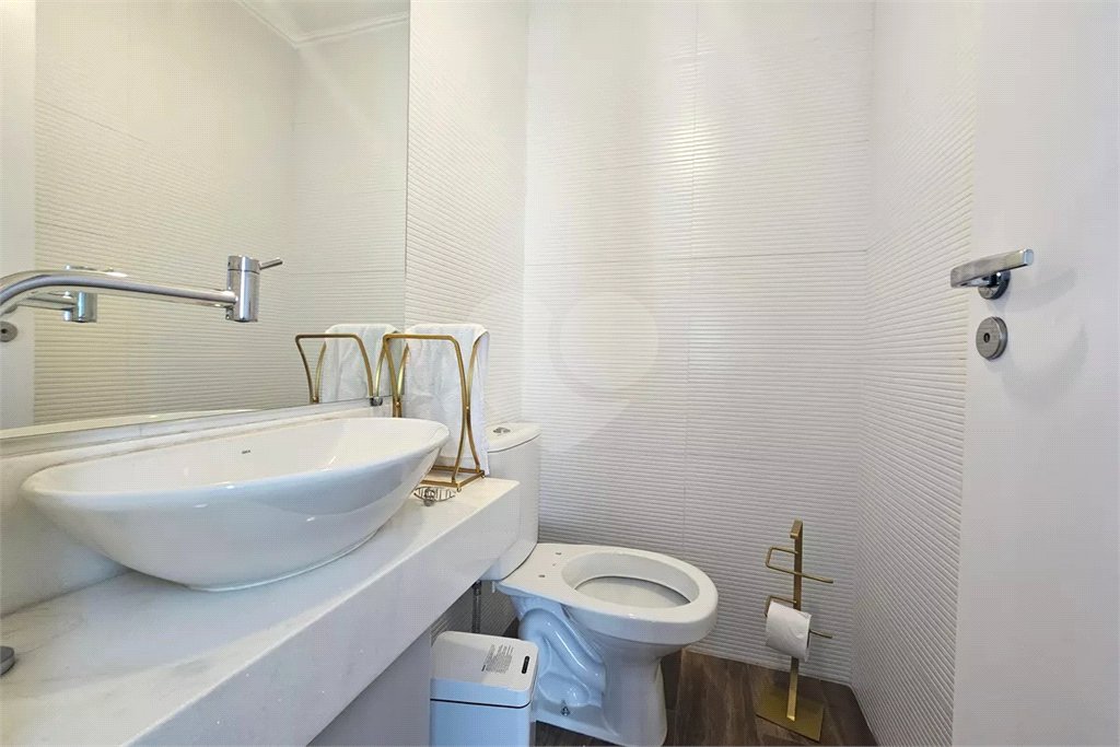 Apartamento à venda com 2 quartos, sendo 1 suíte, em Santo Amaro, São Paulo, SP