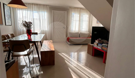 Casa à venda com 3 quartos, sendo 1 suíte, em Jardim Pinheiros, São Paulo, SP