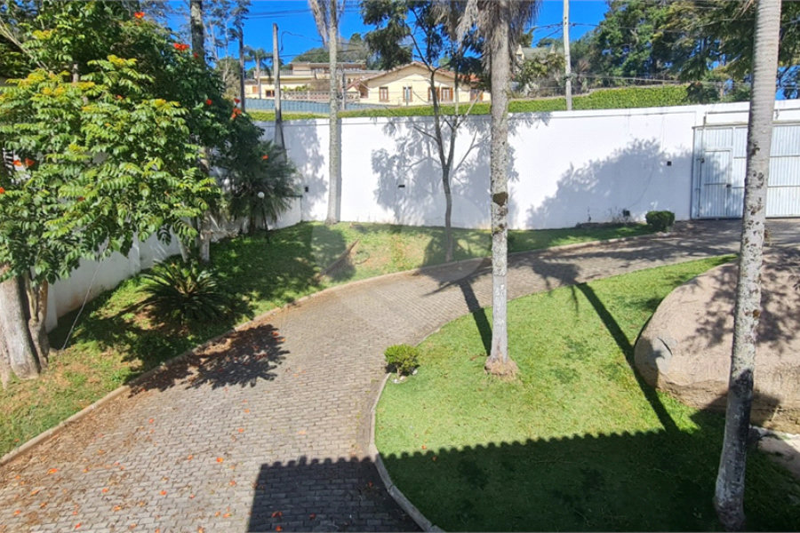 Casa à venda com 5 suítes em Roseira, Mairiporã, SP