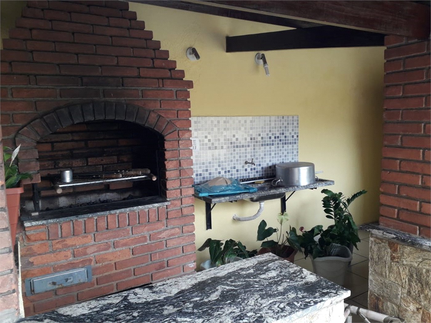Sobrado à venda com 4 quartos em Tremembé, São Paulo, SP