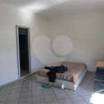 Casa à venda com 3 quartos, sendo 2 suítes, no condomínio Sausalito, Mairiporã - SP