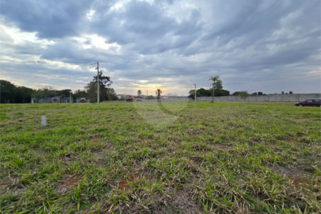 Terreno à venda em Vila La Brunetti, Itapetininga, SP
