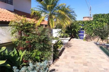 Casa à venda com 3 quartos, sendo 1 suíte, em Vila Gardênia, Atibaia, SP