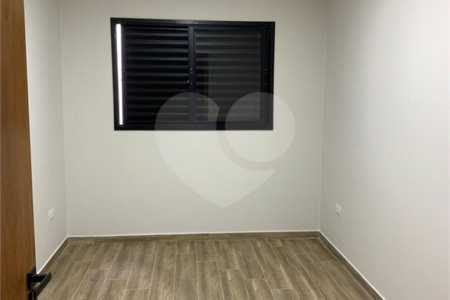 Casa à venda com 3 quartos, sendo 2 suítes,  em Vila Francisco Matarazzo, Santo André, SP