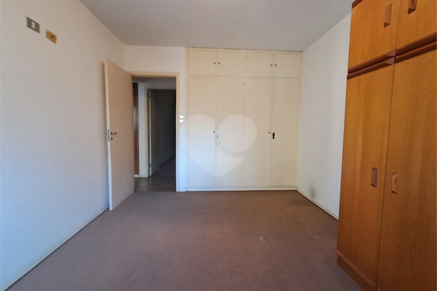 Apartamento à venda com 3 quartos, sendo 1 suíte,  em Paraíso, São Paulo, SP