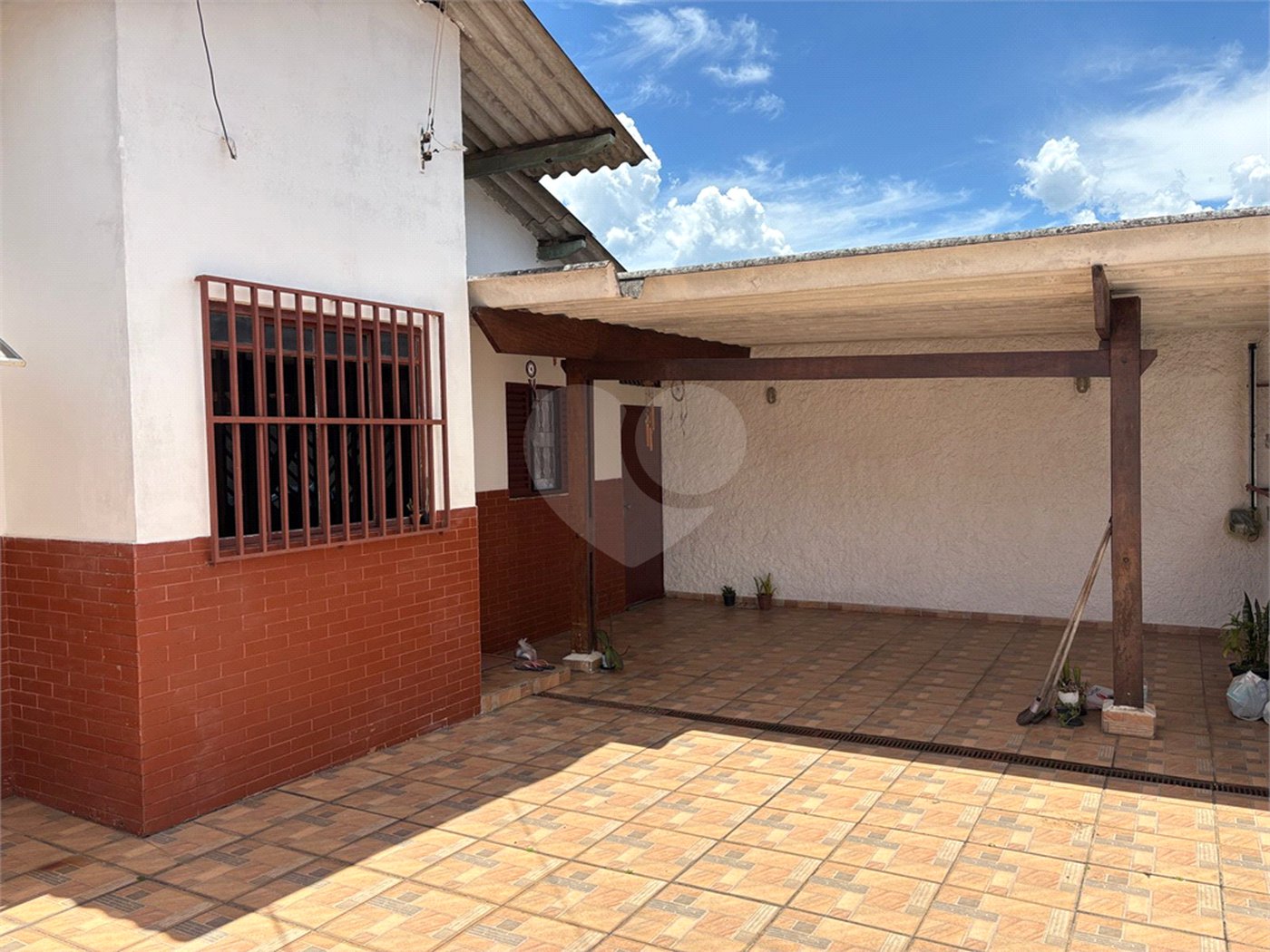Casa à venda com 2 quartos em Conjunto Habitacional Brás Cubas, Mogi das Cruzes, SP