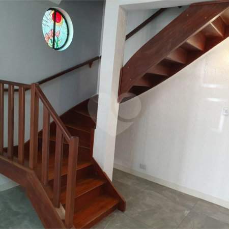 Casa de Vila à venda com 4 quartos, sendo 1 suíte, em Santana, São Paulo, SP