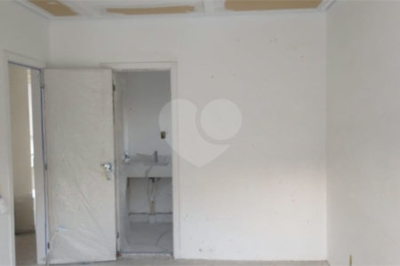 Casa à venda com 3 suítes no condomínio Reserva dos Vinhedos, Louveira - SP