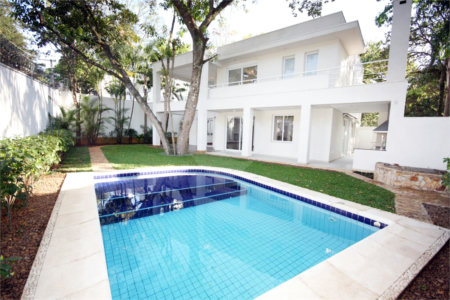 Casa à venda com 4 suítes no condomínio Vila Alba, São Paulo - SP
