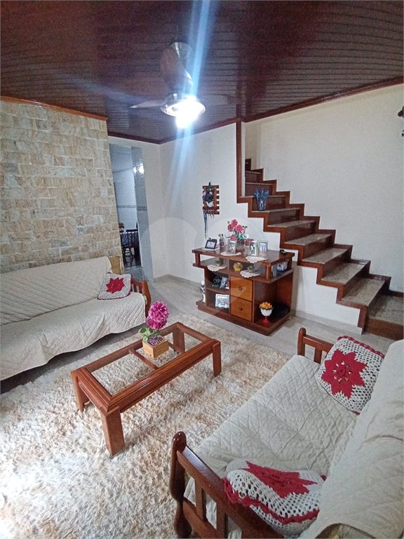 Casa à venda com 1 suíte em Santíssimo, Rio de Janeiro, RJ