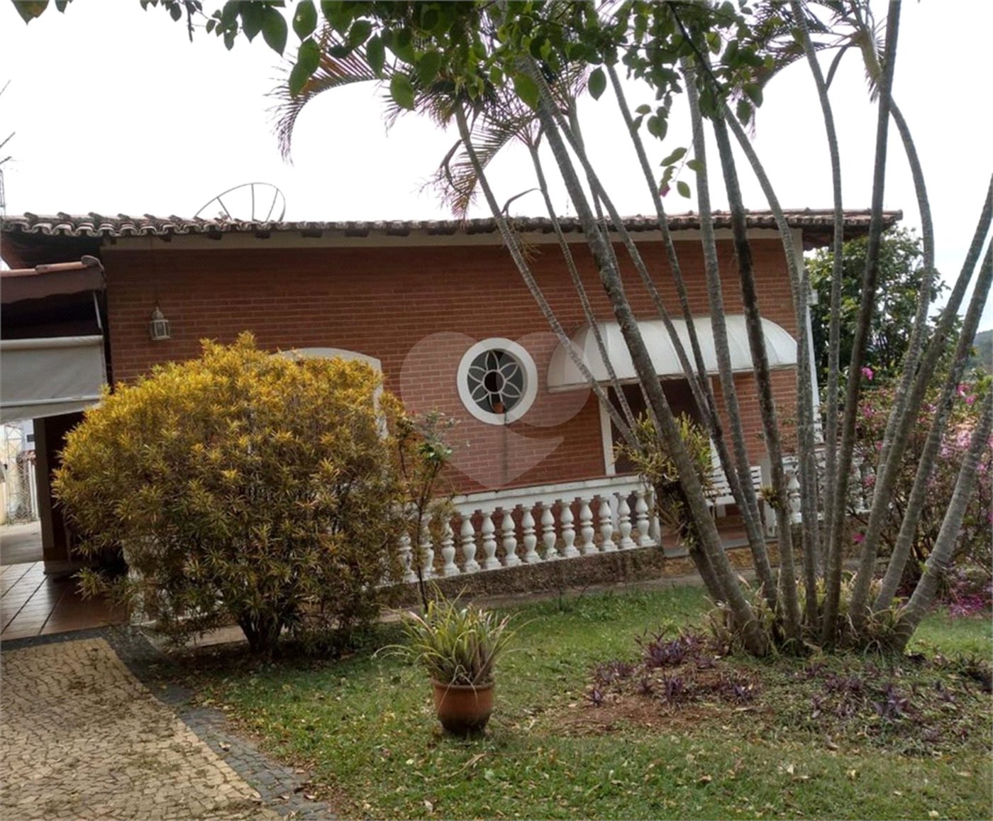 Casa à venda com 3 quartos, sendo 1 suíte, no Centro, Vinhedo, SP