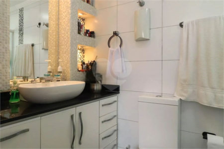 Apartamento à venda ou para alugar com 3 quartos, sendo 1 suíte, em Vila Madalena, São Paulo, SP