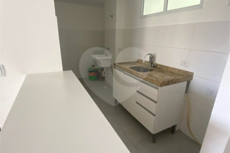 Apartamento à venda com 1 quarto em Vila Mazzei, São Paulo, SP
