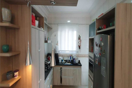 Casa à venda com 3 suítes no condomínio Portal dos Ipês, Indaiatuba - SP