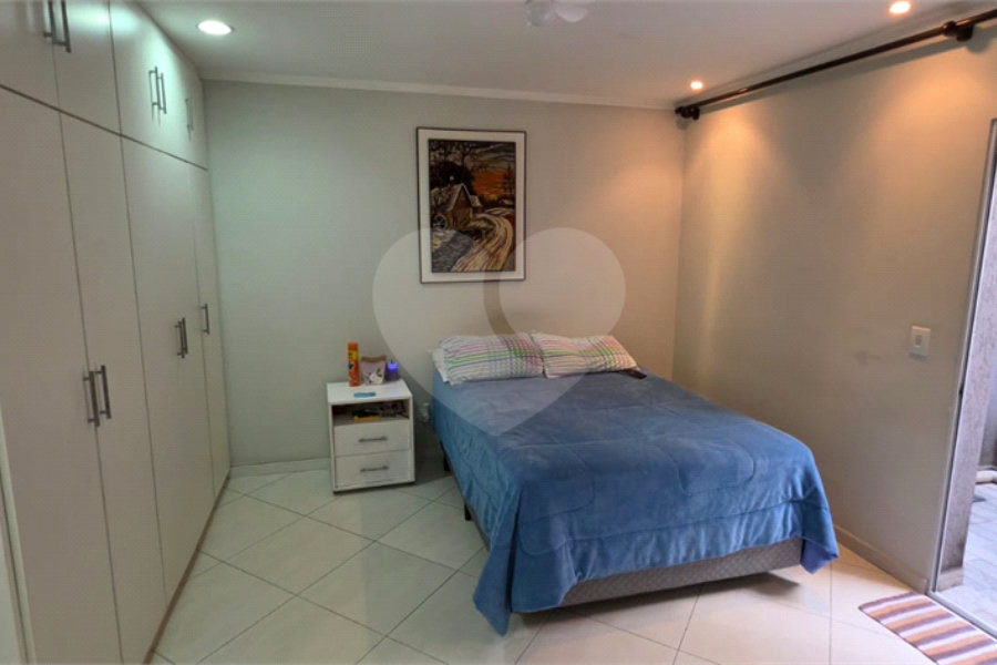 Casa Térrea à venda ou para alugar com 8 quartos, sendo 4 suítes, em Vila Pereira Barreto, São Paulo, SP