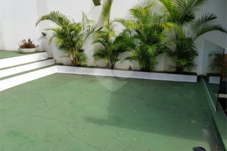 Sobrado à venda com 3 quartos em Jardim Japão, São Paulo, SP