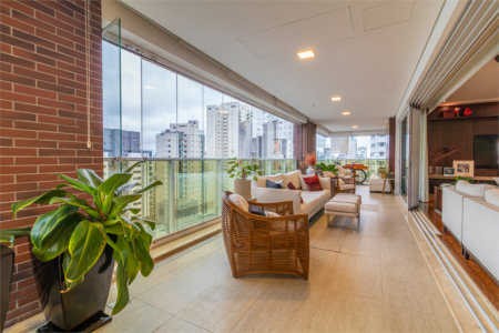 Apartamento à venda com 4 suítes em Campo Belo, São Paulo, SP