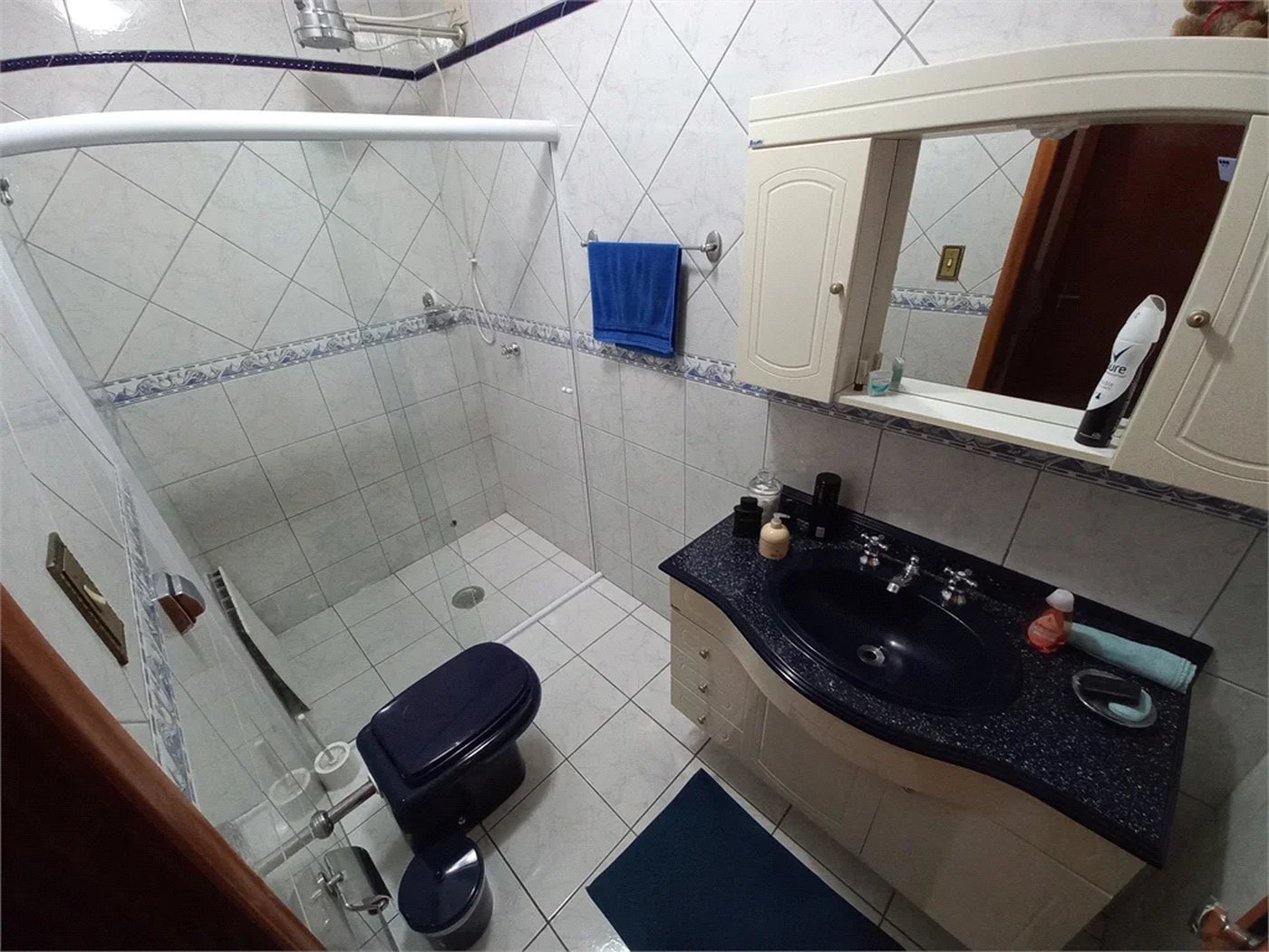 Sobrado à venda com 3 quartos, sendo 1 suíte, em Jardim Umarizal, São Paulo, SP