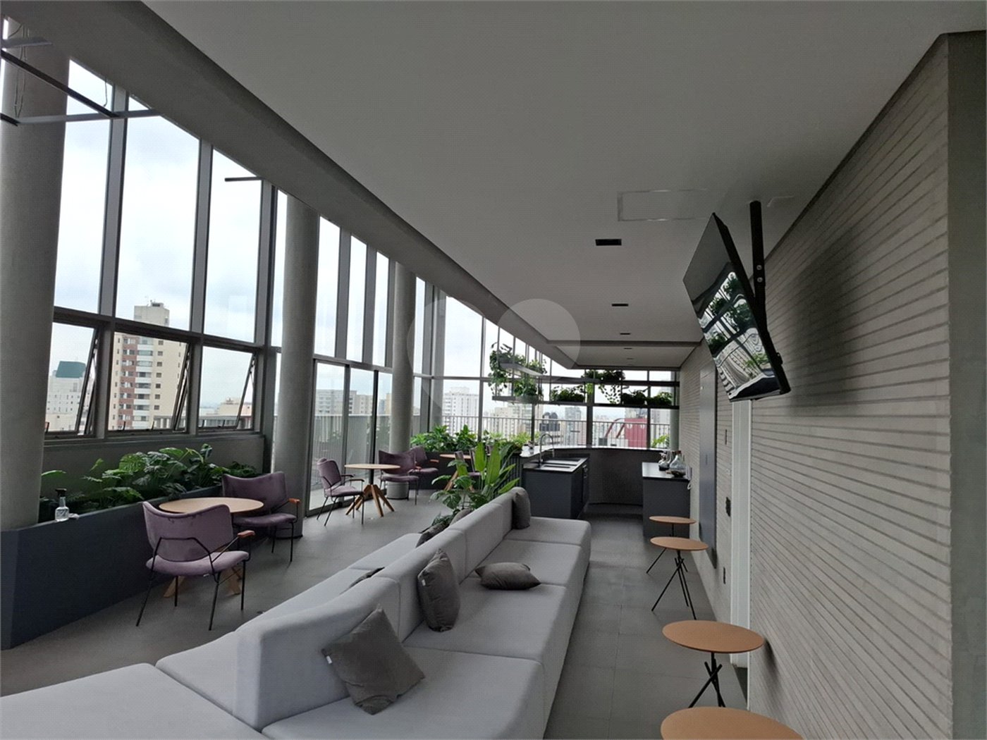 Studio na 24m² Vila Mariana
