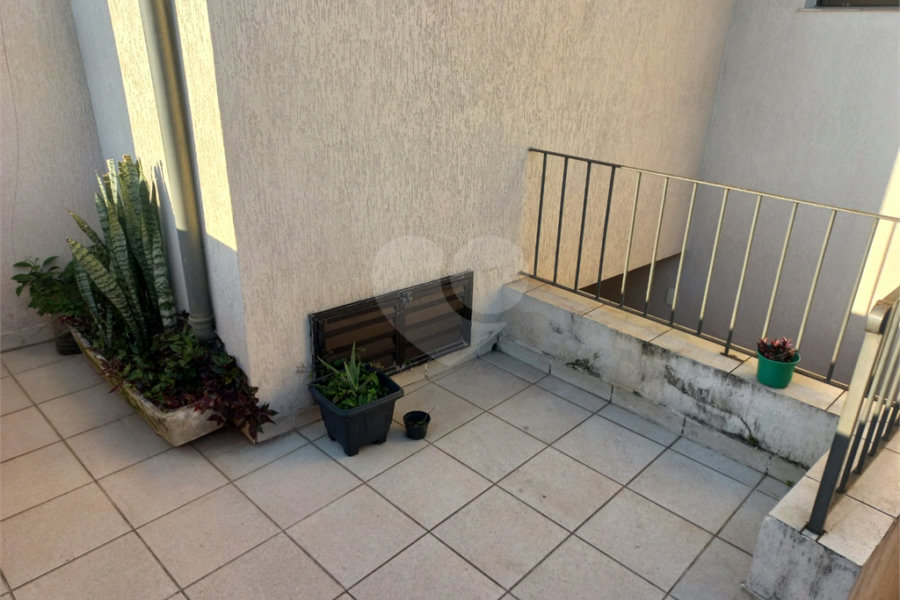 Sobrado para alugar com 2 quartos, sendo 1 suíte,  em Água Fria, São Paulo, SP