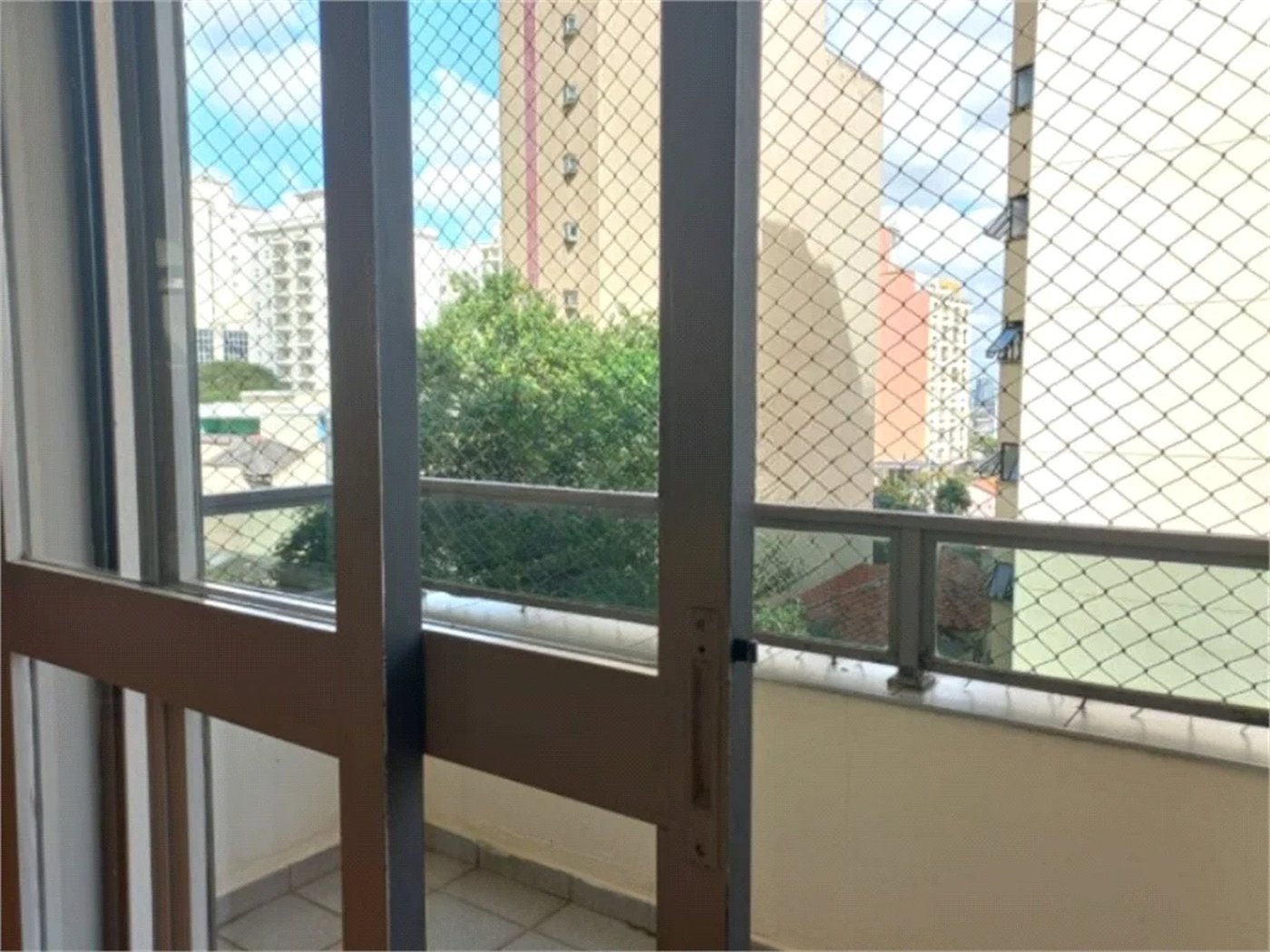 Apartamento à venda com 3 quartos, sendo 1 suíte, em Pinheiros, São Paulo, SP