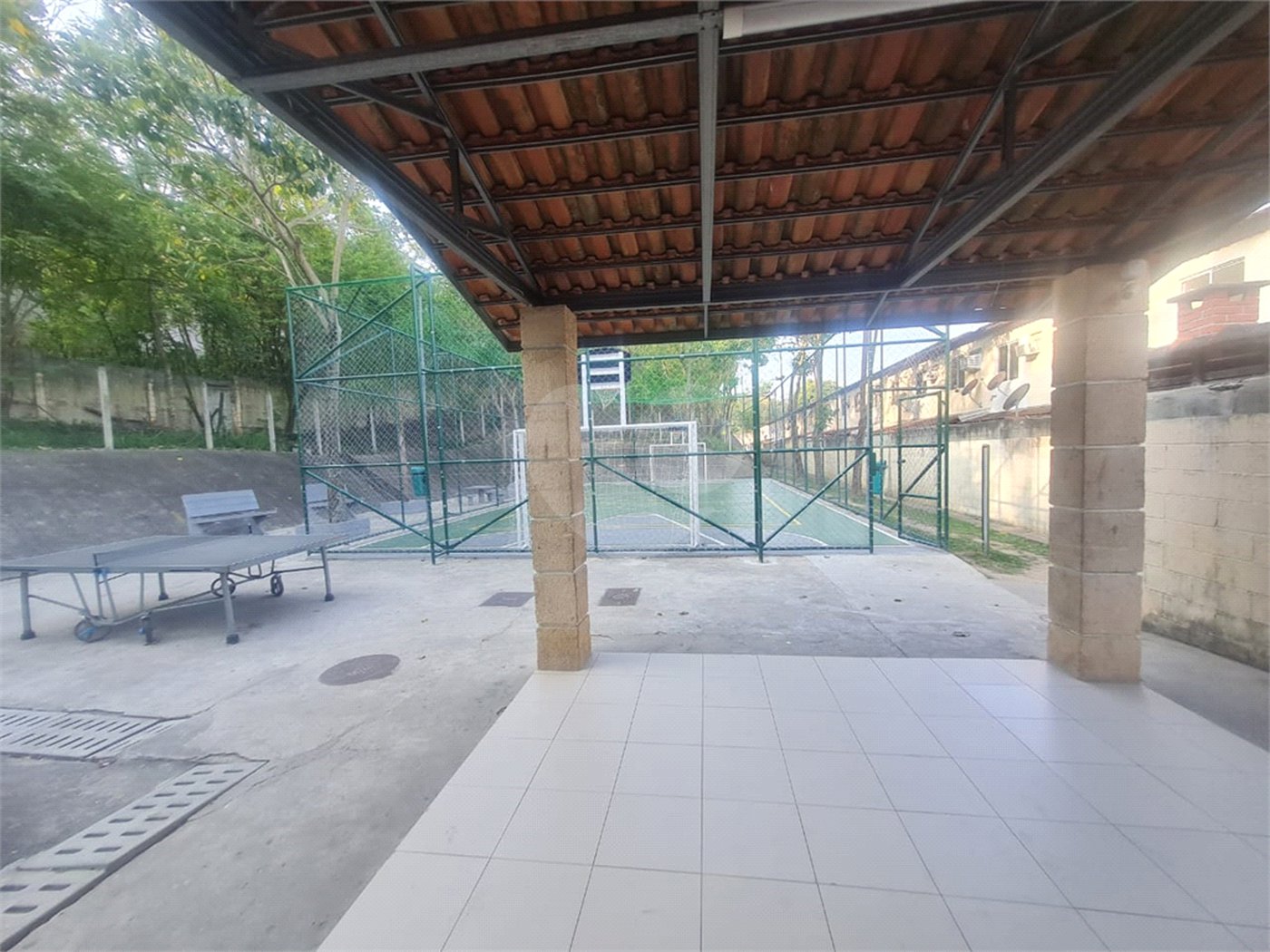 Casa para alugar com 2 quartos no condomínio Caminho do Park, Rio de Janeiro - RJ