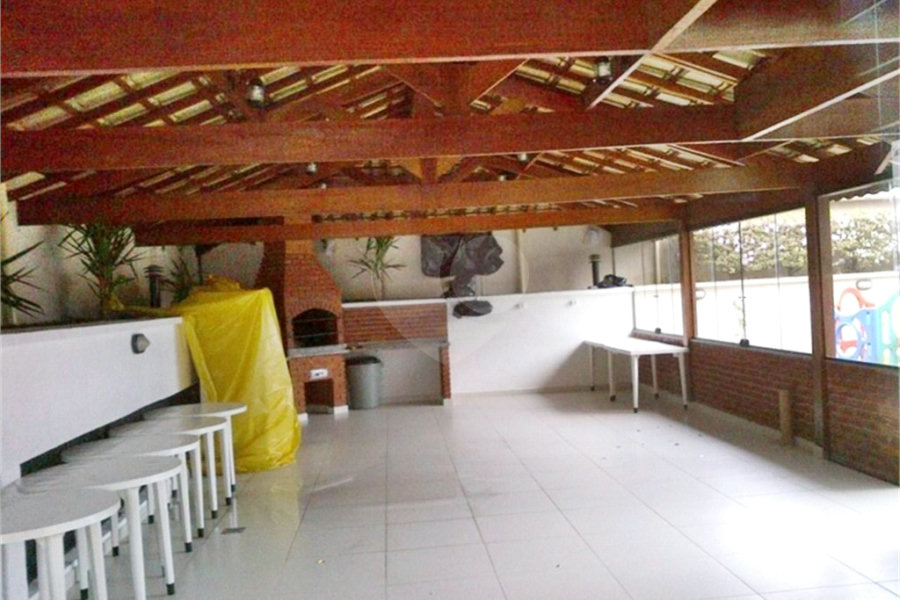 Apartamento à venda com 3 quartos, sendo 1 suíte, em Vila Galvão, Guarulhos, SP