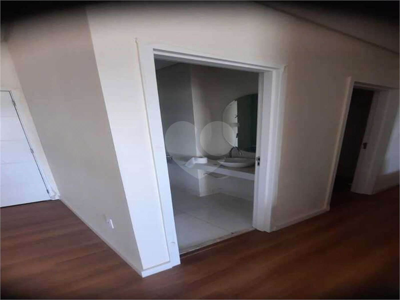 Apartamento para alugar com 3 quartos, sendo 1 suíte, em Jardim Bela Vista, Indaiatuba, SP