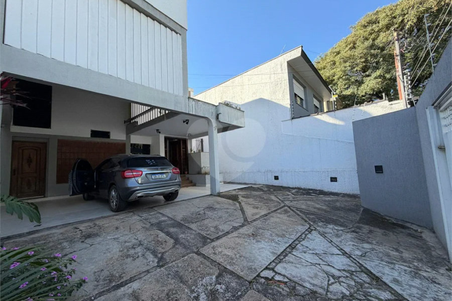 Casa à venda com 3 suítes em Jardim França, São Paulo, SP