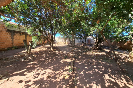 Chácara à venda com 2 quartos em Jardim Victório Antônio de Santi II, Araraquara, SP