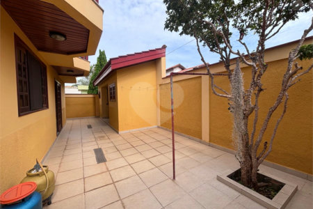 Casa à venda com 4 quartos, sendo 2 suítes,  no condomínio Granja Olga Ii, Sorocaba - SP