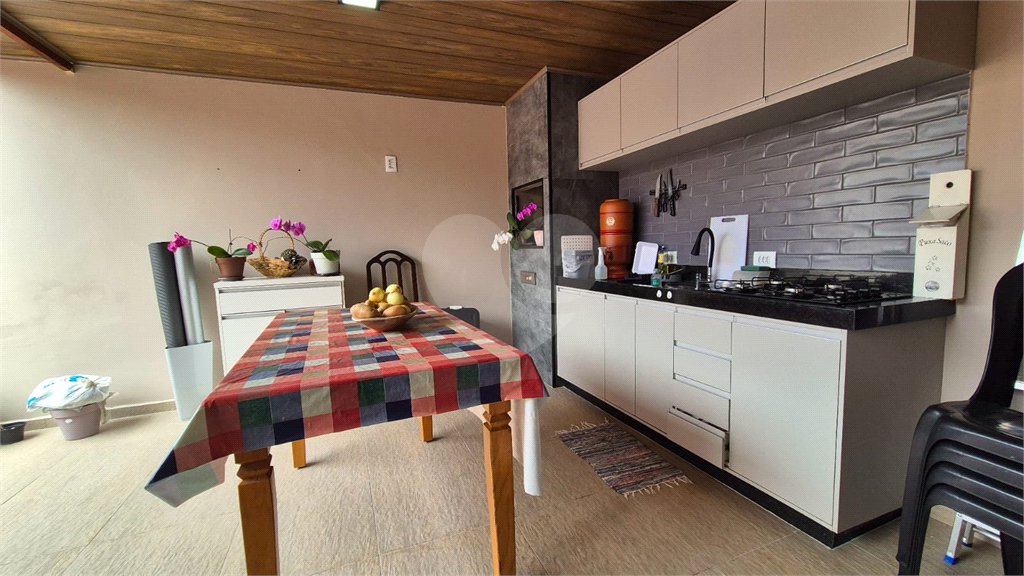 Casa à venda com 2 quartos no condomínio Residencial Estoril, Sorocaba - SP
