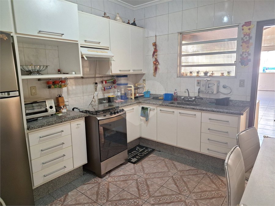 Sobrado à venda com 5 quartos, sendo 1 suíte,  em Santana, São Paulo, SP
