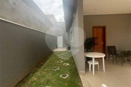 Casa à venda com 3 suítes no condomínio Residencial Terra Nobre, Indaiatuba - SP