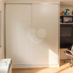 Sobrado à venda com 3 quartos, sendo 1 suíte, em Vila Nivi, São Paulo, SP