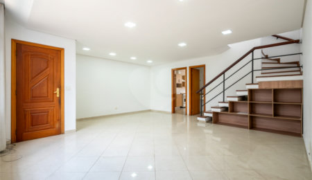 Casa de Vila à venda com 3 quartos, sendo 2 suítes, em Campo Belo, São Paulo, SP
