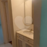 Apartamento à venda com 2 quartos em Copacabana, Rio de Janeiro, RJ