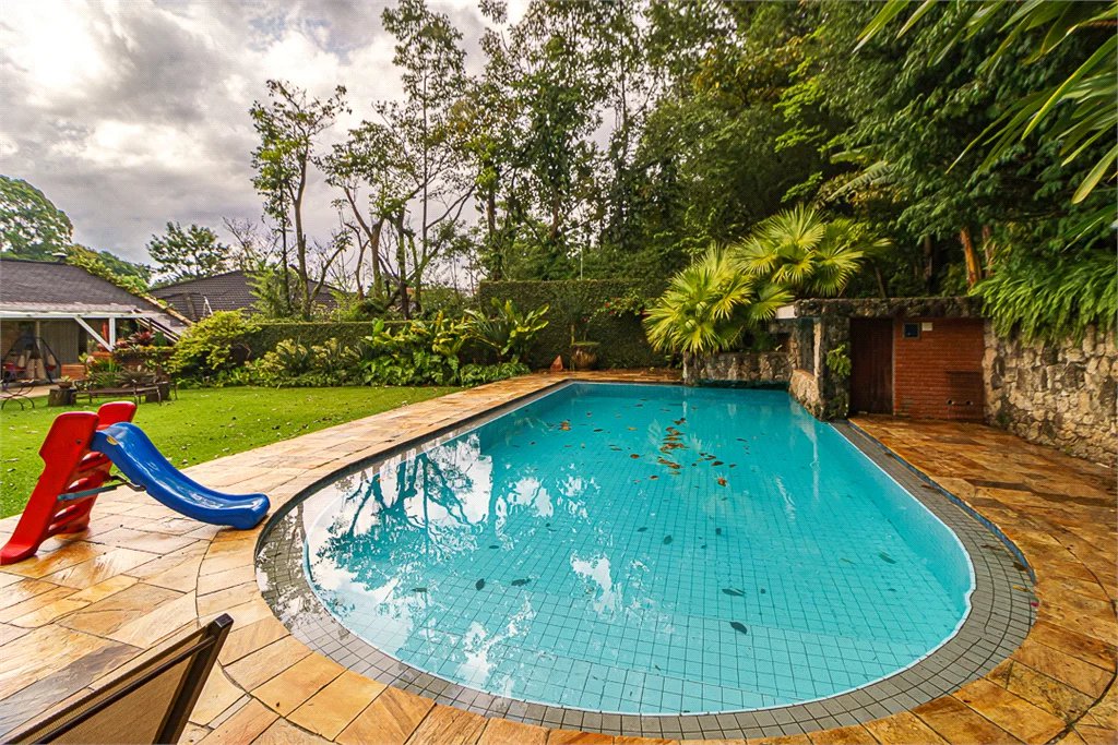 Casa à venda com 5 suítes em Jardim Morumbi, São Paulo, SP
