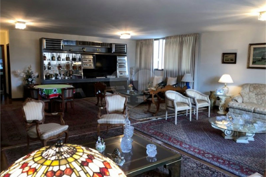 Apartamento à venda com 4 quartos, sendo 2 suítes, em Bela Vista, São Paulo, SP