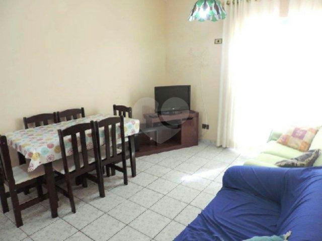 Apartamento à venda com 2 quartos, sendo 1 suíte,  em Loteamento João Batista Julião, Guarujá, SP