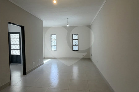 Casa à venda com 3 quartos, sendo 1 suíte, em Vila Virgínia, Ribeirão Preto, SP