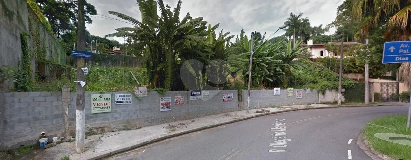 Sobrado à venda ou para alugar com 6 suítes em Jardim Guedala, São Paulo, SP