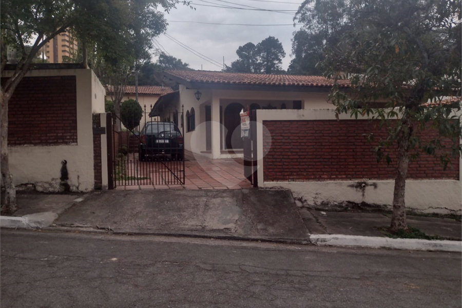 Casa à venda ou para alugar com 3 suítes em Tremembé, São Paulo, SP