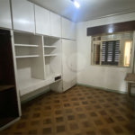 Sobrado à venda ou para alugar com 4 quartos, sendo 1 suíte,  em Parque Colonial, São Paulo, SP