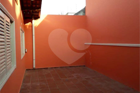 Casa à venda com 3 quartos em Santa Rosa, Vinhedo, SP