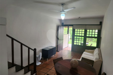 Casa em condomínio à venda ou para alugar com 2 quartos, sendo 1 suíte,  em Geribá, Armação dos Búzios, RJ