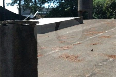 Terreno à venda em Vila Carmosina, São Paulo, SP